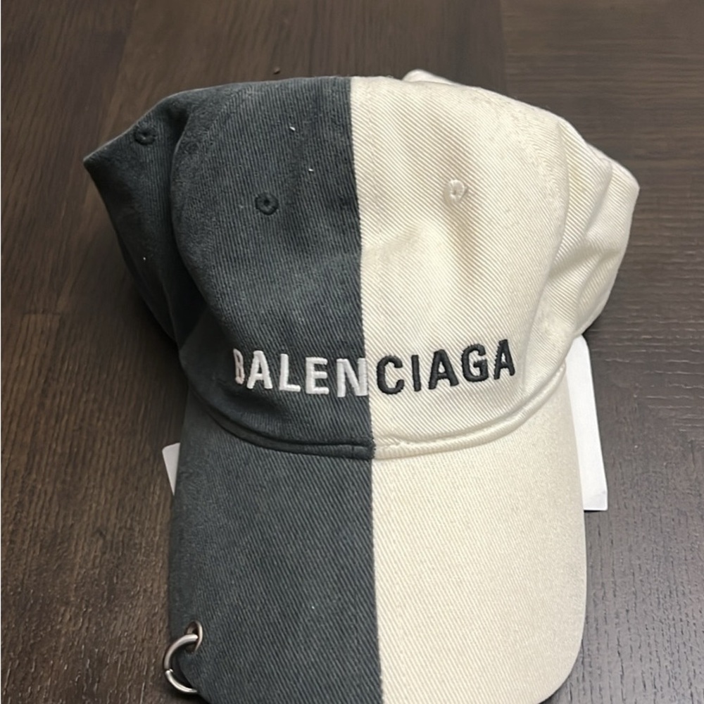Black and white balenciaga hat